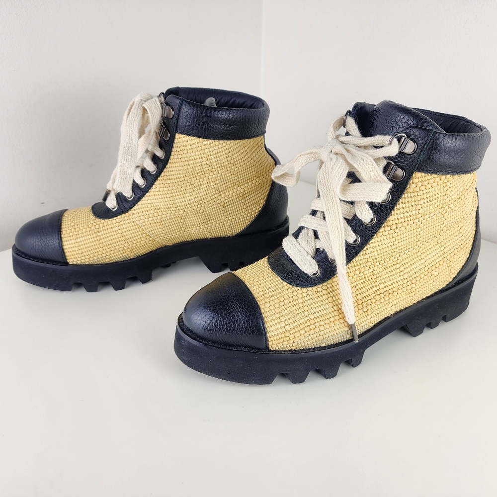 Maison Bédard Black and Tan Lace-Up Boots Size 7 leather
